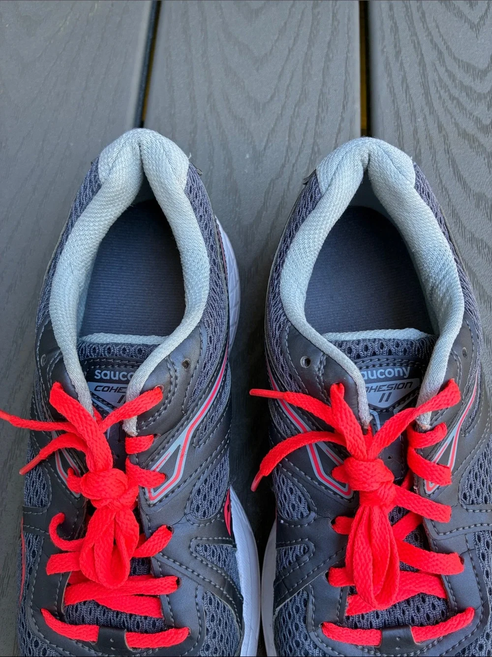 Saucony Cohesion 11 Women's Running Sneakers Grey Size 9